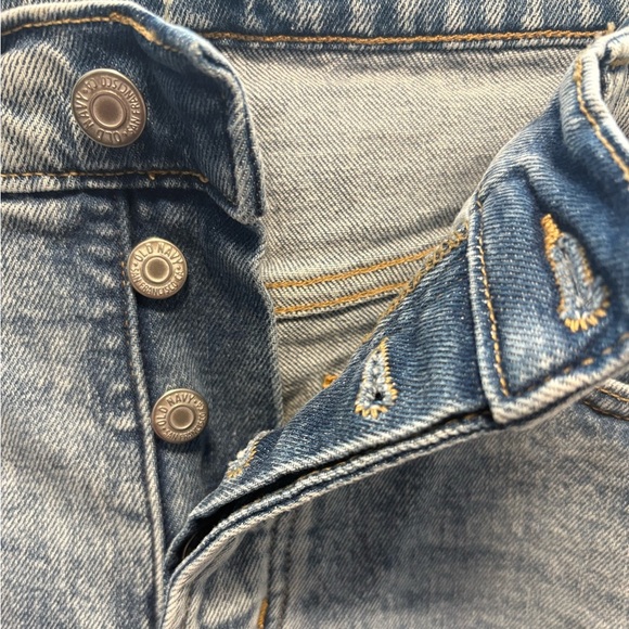 Old Navy Women’s Sky-Hi Straight Extra High Rise Button Fly Distressed Jeans 12P - Picture 2 of 6
